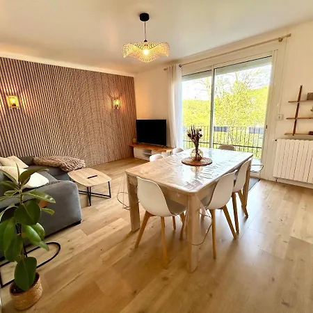 Maison 6 A 8 Personnes, Jardin, Parking Prive