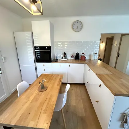 Feriehus Maison 6 A 8 Personnes, Jardin, Parking Prive Lavelanet