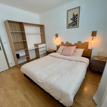 Prázdninový dům Maison 6 A 8 Personnes, Jardin, Parking Prive