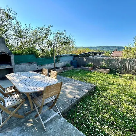 Maison 6 A 8 Personnes, Jardin, Parking Prive Feriehus